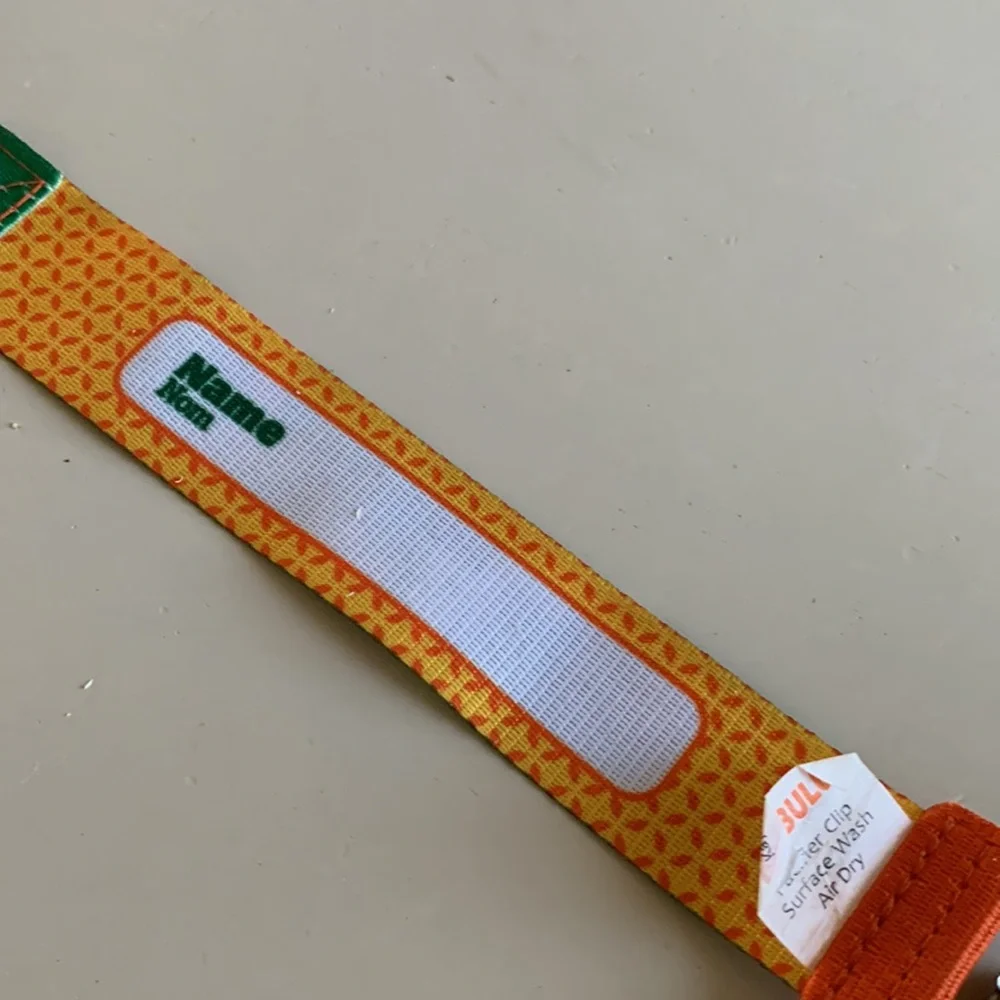 Pacifier Clips - Picture 7 of 7